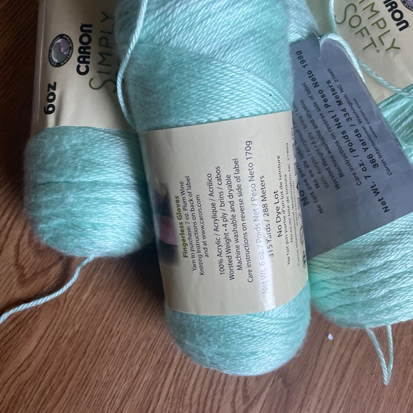 Yarn - Picture 6 of 7